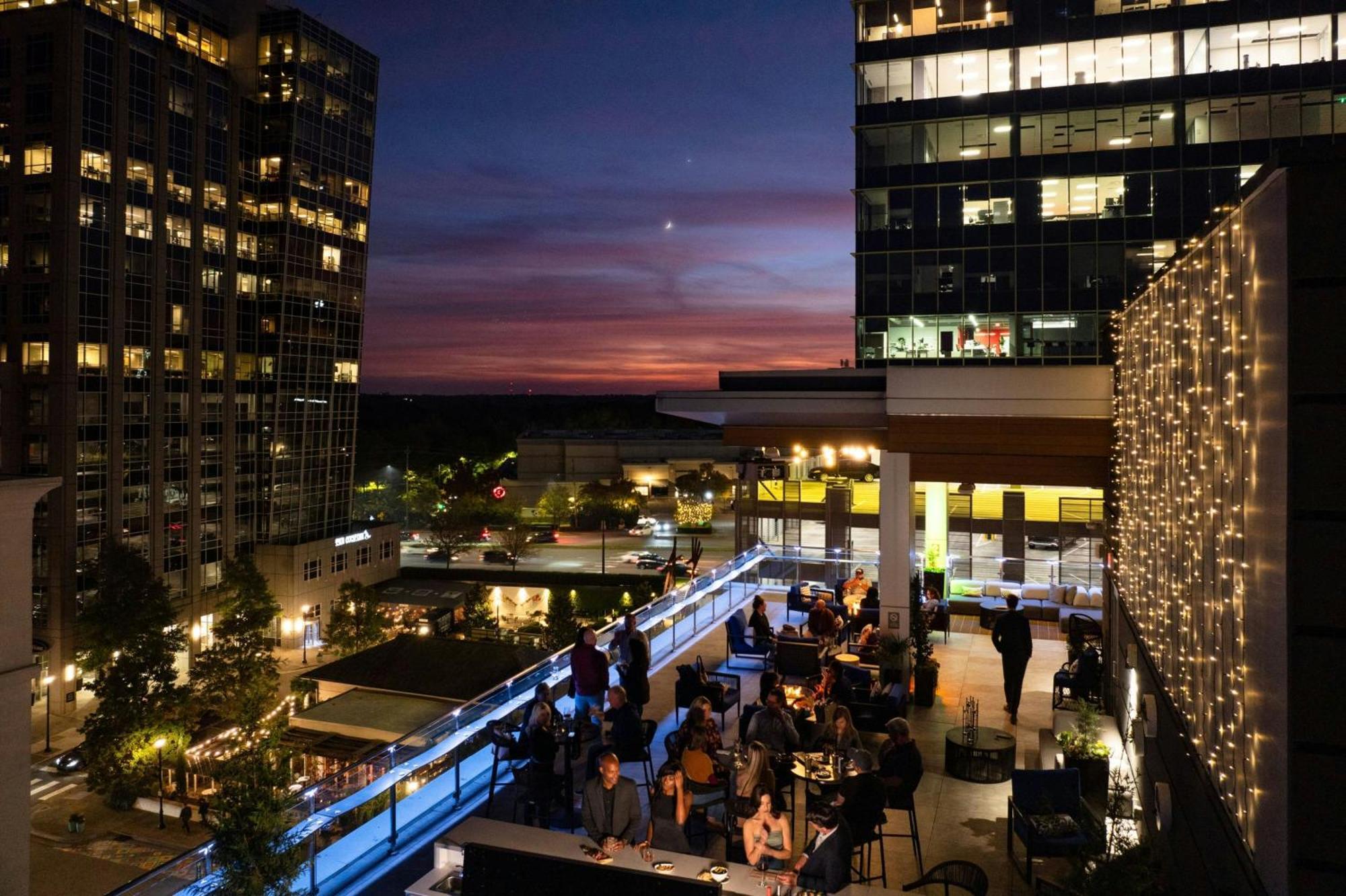 Ac Hotel By Marriott Raleigh North Hills Exterior foto